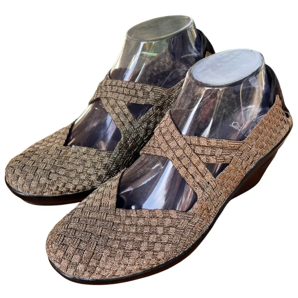 CORKYS Wishbone Women's 10 Woven Wedge Shoes Comfort Slip On Gold Black